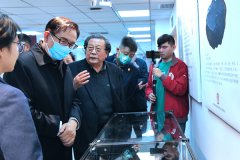 长征主题砚雕艺术展在北